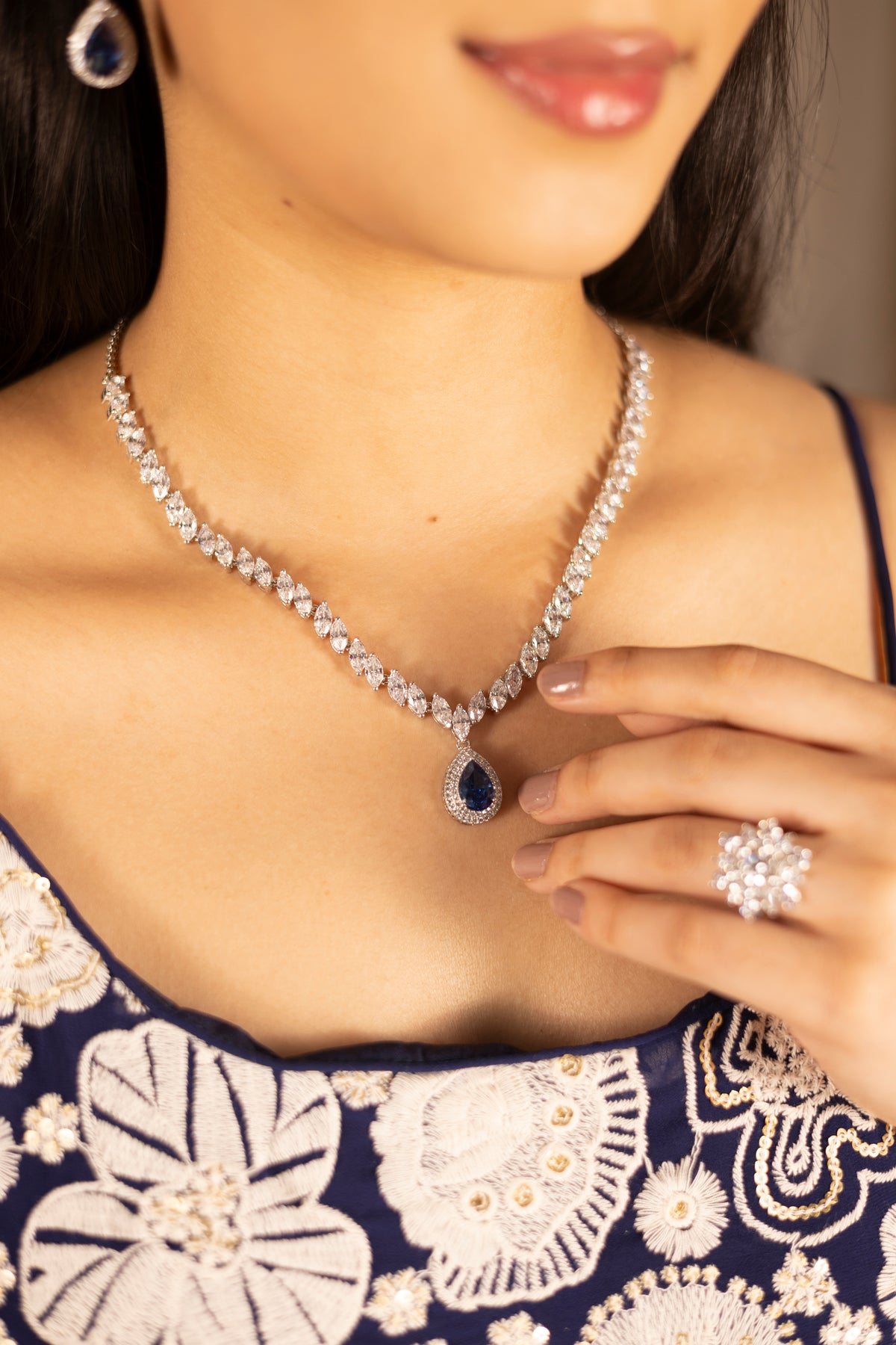 Sapphire Grace Teardrop Necklace Set