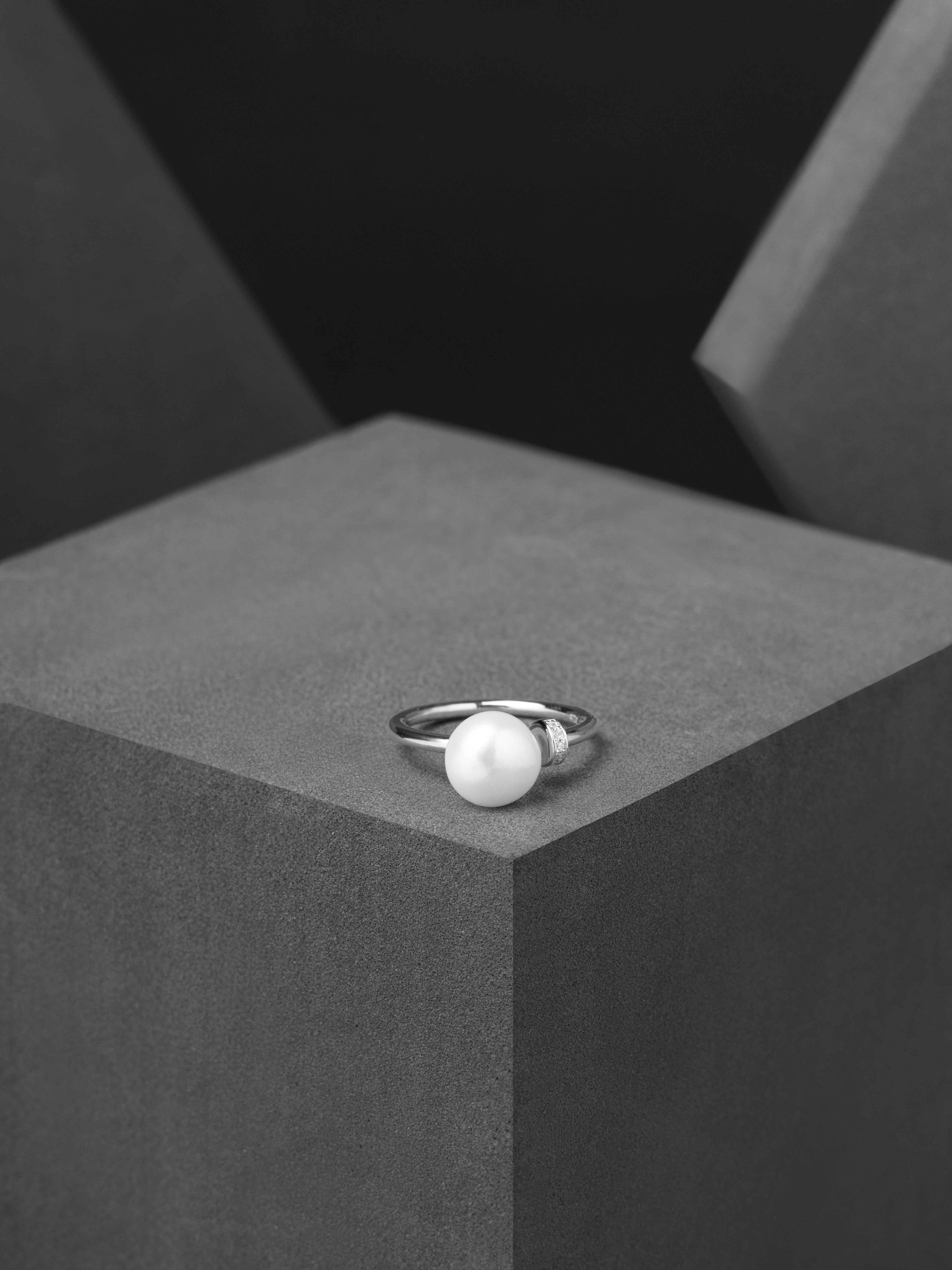 Luna Adjustable Ring