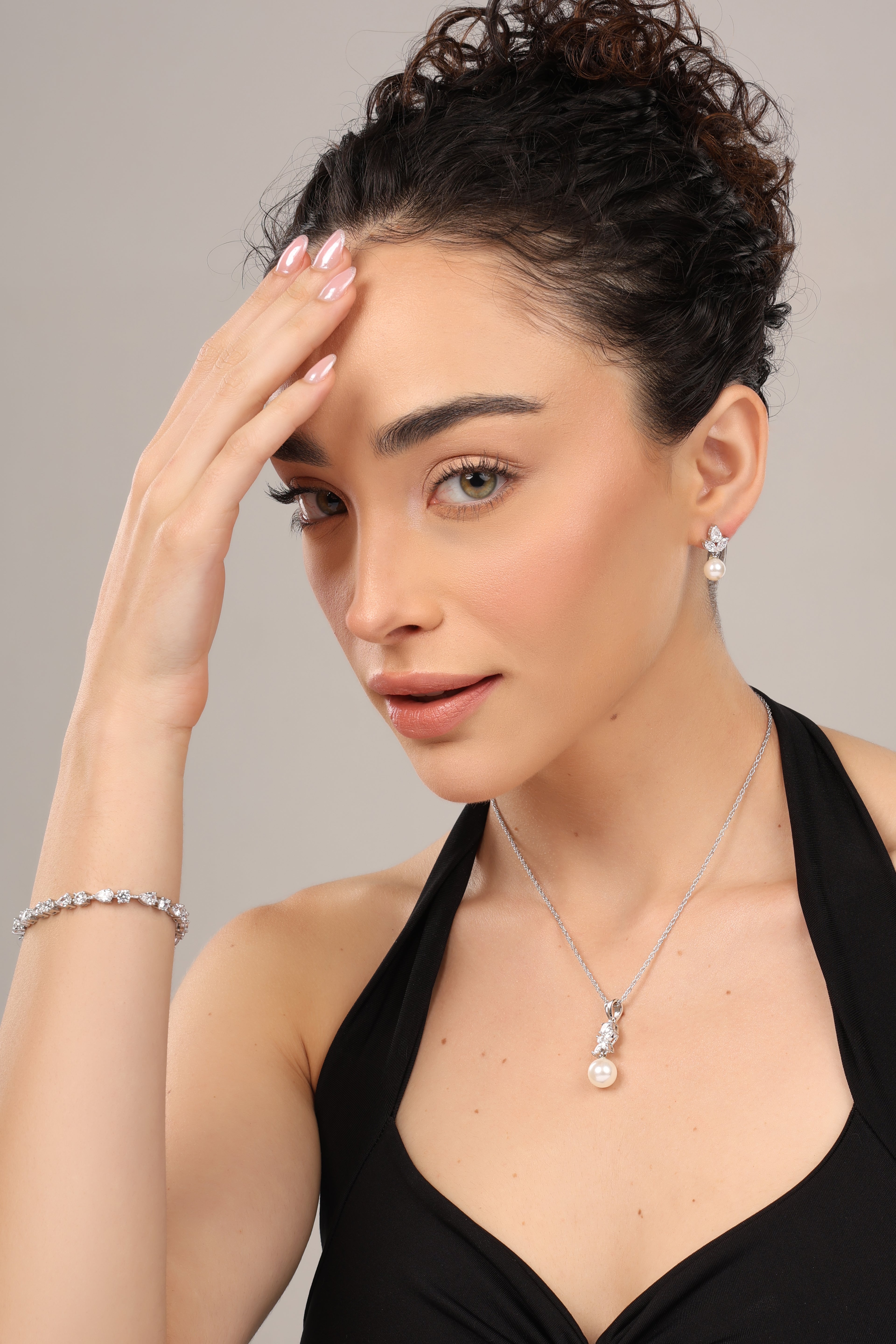 Bellissima Perla Studs
