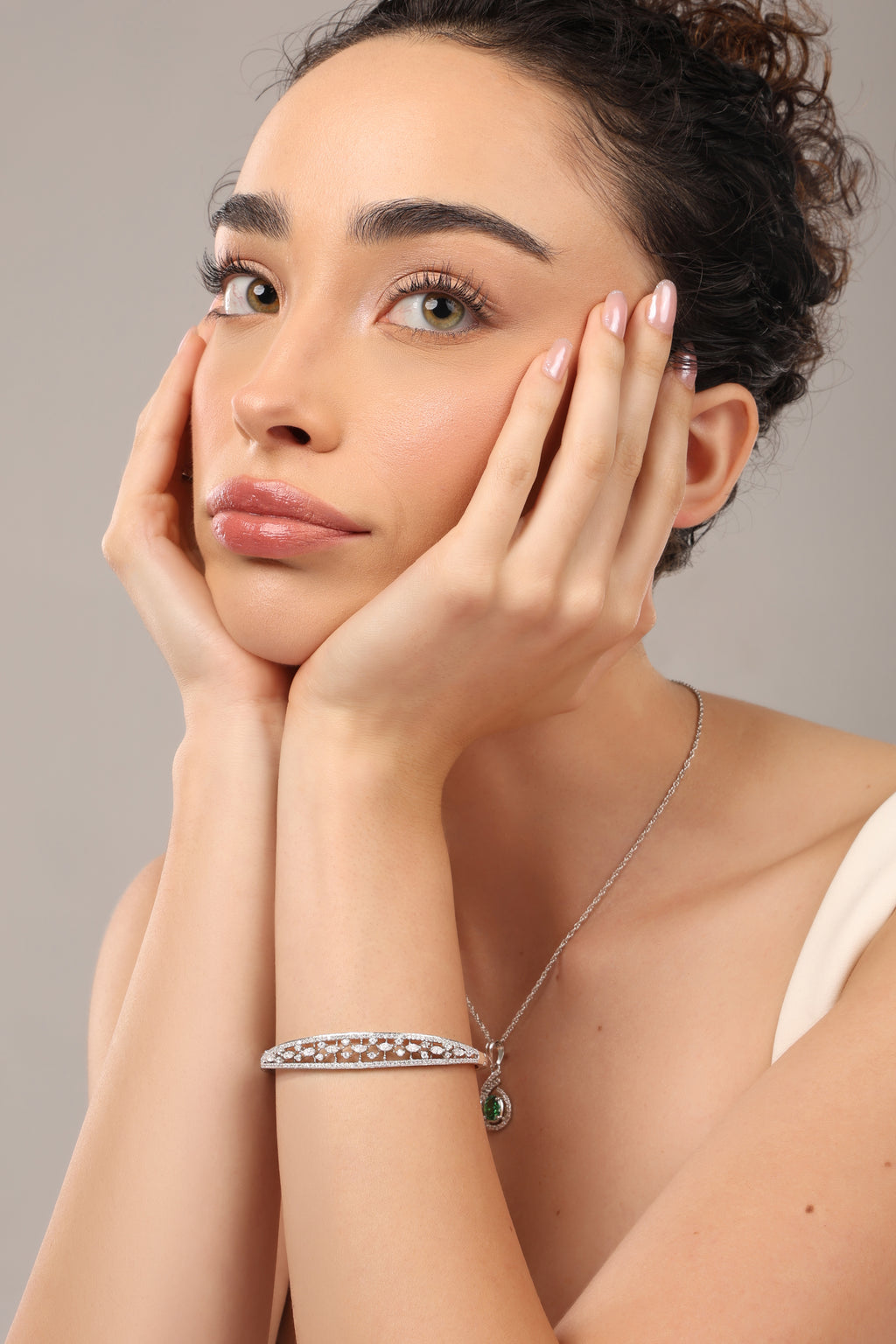 Pearline Radiance Kada