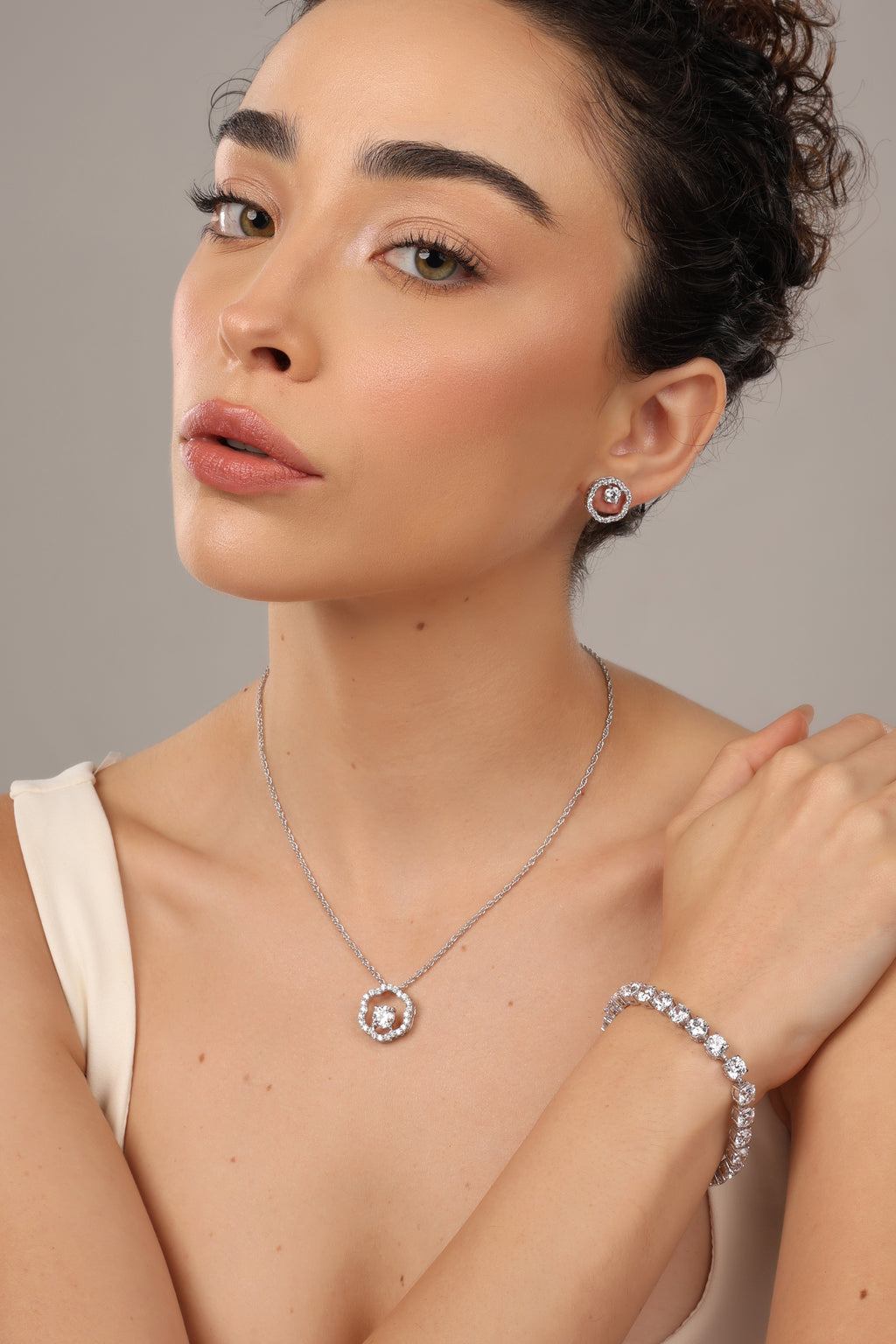 Celestial Halo Pendant Set