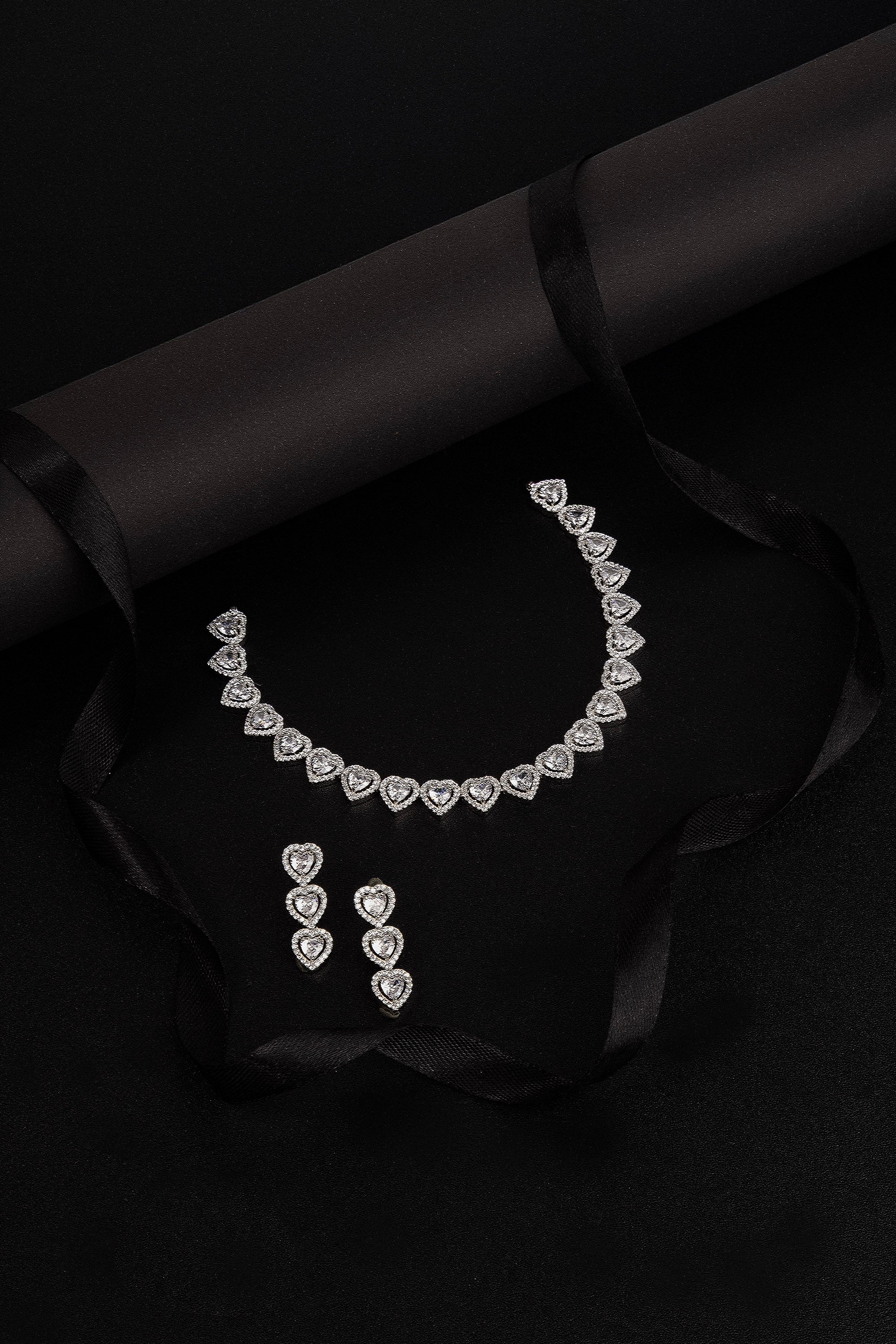 Heart Motif Necklace Set