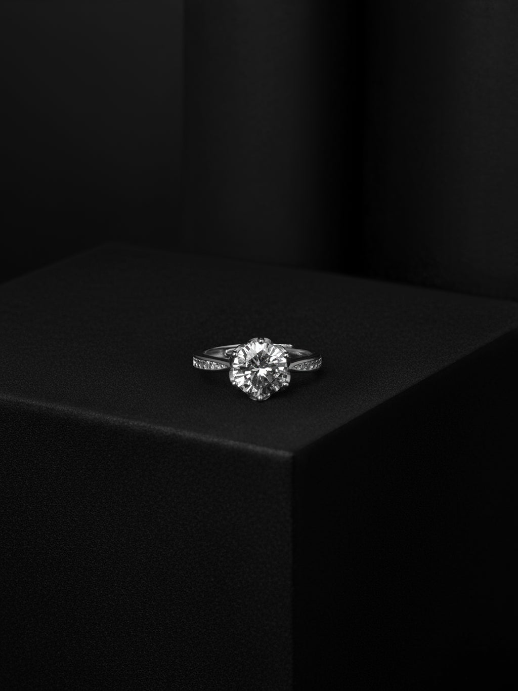 The Elara Solitaire Ring